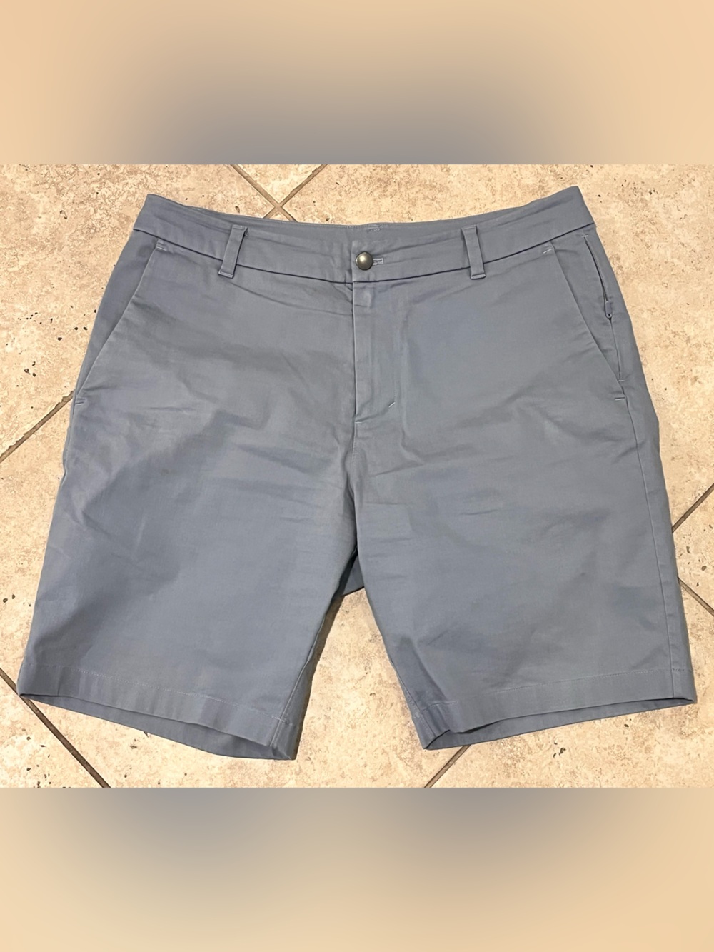 Lululemon Mens Commission Short 9" Blue Gray Chino Shorts Size 36 Cotton EUC
